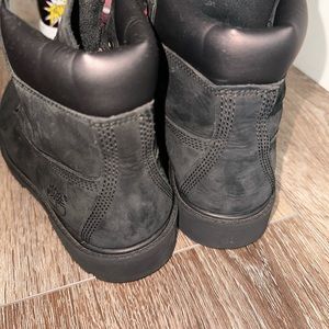 Black timbered boots (boy)